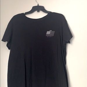 Black graphic Tee